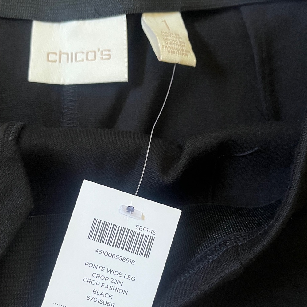 Chico’s black Ponte Wide Leg crop - 22in - size 1 - NWT! - Picture 3 of 9